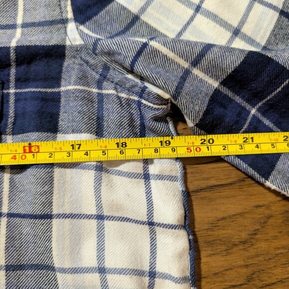 American Eagle Ahh-mazingly soft plaid shirt navy size medium - Picture 10 of 16